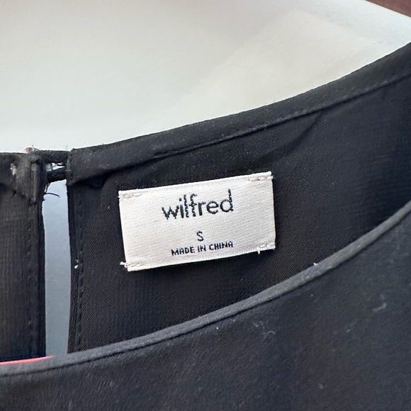 Ruffled lightweight minidresses that gives off fun & flirty appeal - Picture 9 of 9